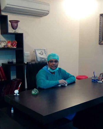 Dr. Neeraj Wadhwa